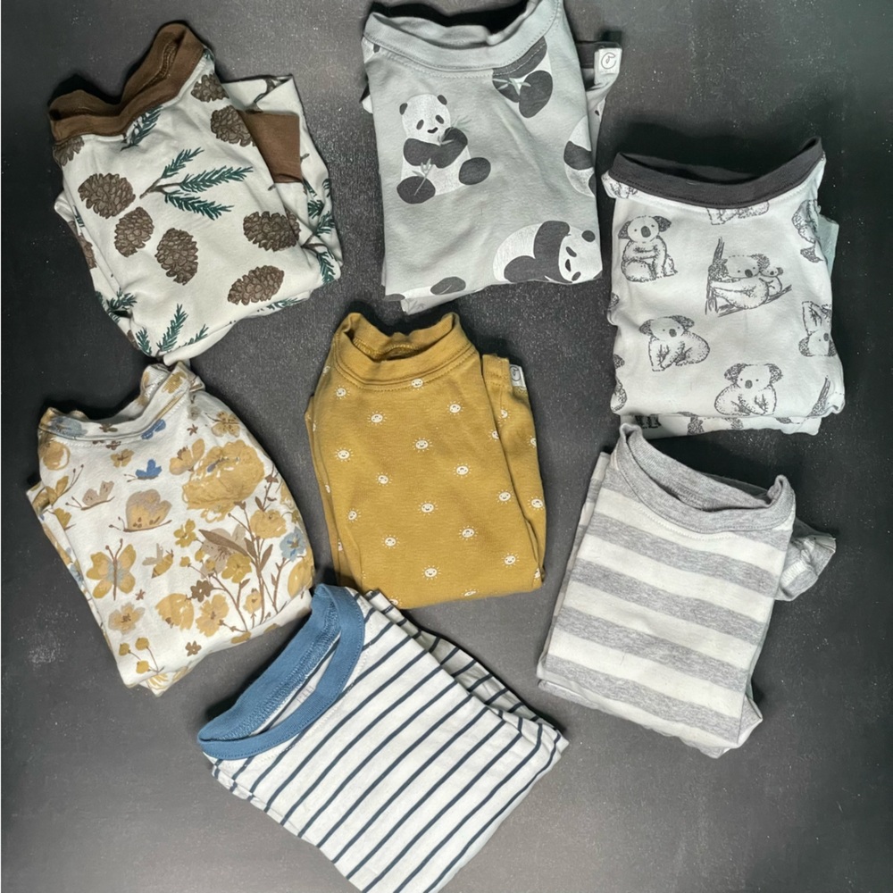 Little Planet Carter’s Organic Cotton Pajama Sets Size 18mo